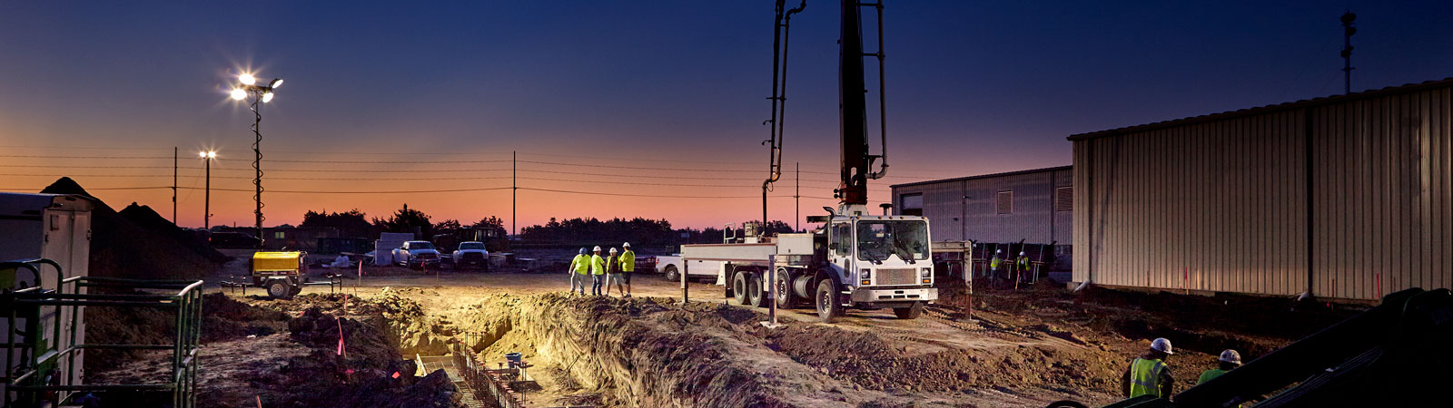 <p style="text-align: center;"><span class="text-heading-xl text-white">Night-Lite GR-Series Air-Cooled Product Operations</span></p>